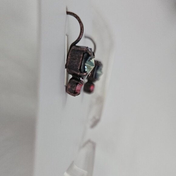 Sabika 2-Stone Drop Earrings - Green & Red - Picture 2 of 2